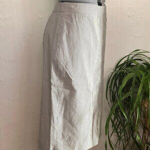 New with tags - J. Crew seersucker pencil skirt - size 10